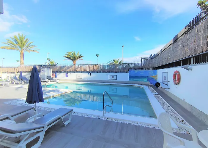 El Paseo アパート *