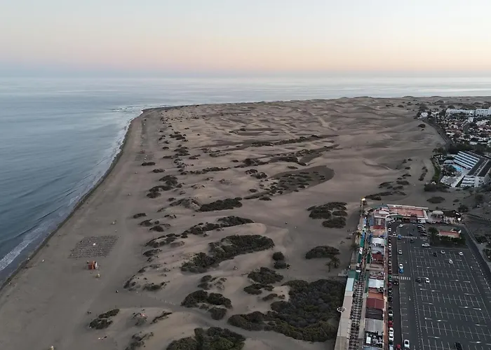 Апартаменти El Paseo *